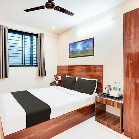 Hotel O S Nandhi Residency